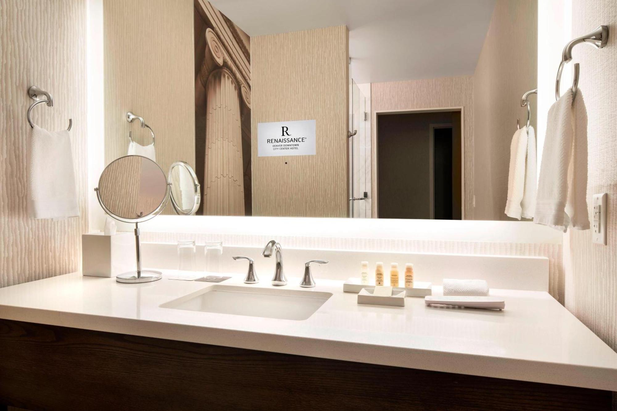 Renaissance Denver Downtown City Center Hotel Kültér fotó